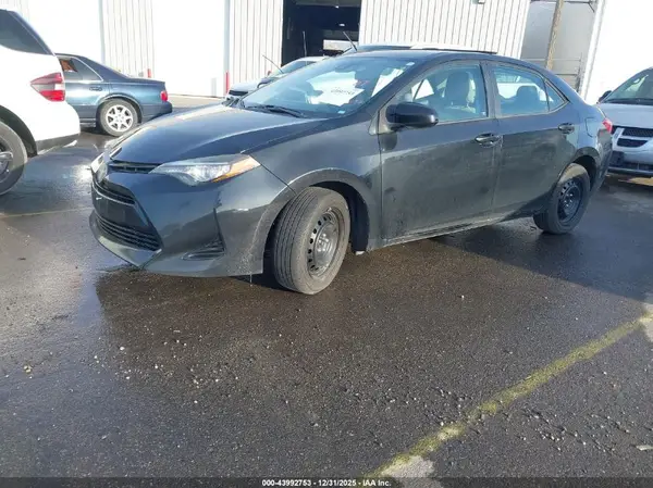 2T1BURHE3HC778988 2017 TOYOTA COROLLA - Image 2