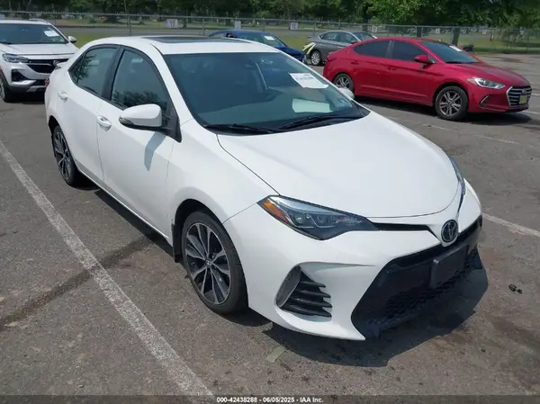 2T1BURHE3HC781356 2017 TOYOTA COROLLA - Image 1