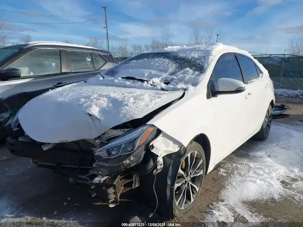 2T1BURHE3HC790039 2017 TOYOTA COROLLA - Image 2