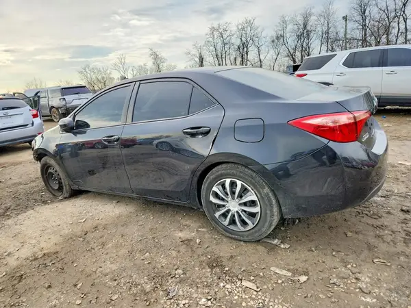 2T1BURHE3HC792339 2017 TOYOTA COROLLA - Image 2
