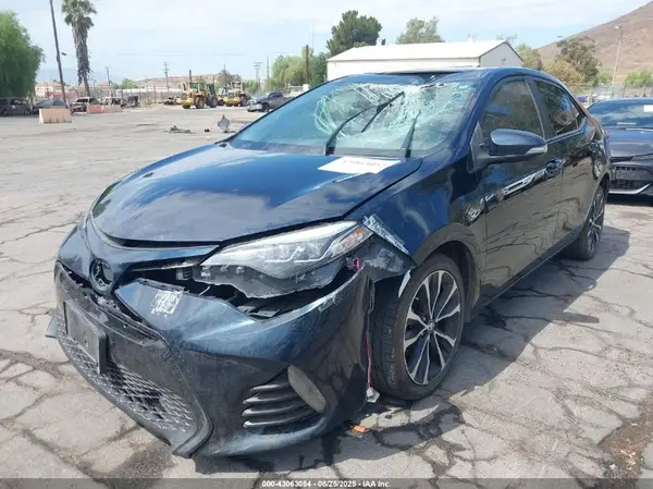 2T1BURHE3HC792714 2017 TOYOTA COROLLA - Image 2