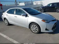 2T1BURHE3HC794883 2017 TOYOTA COROLLA