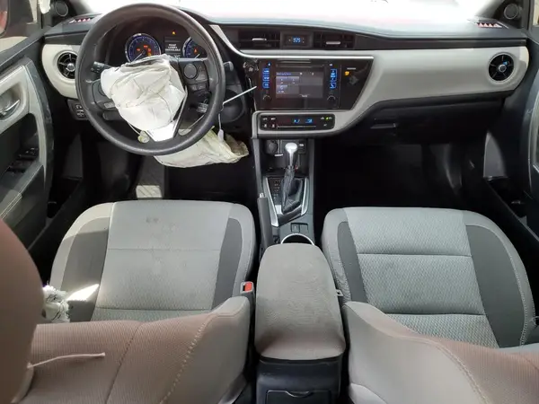 2T1BURHE3HC795421 2017 TOYOTA COROLLA - Image 8