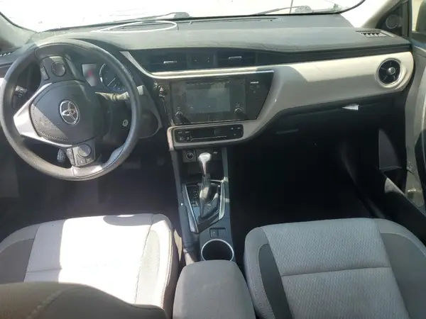 2T1BURHE3HC795600 2017 TOYOTA COROLLA - Image 8