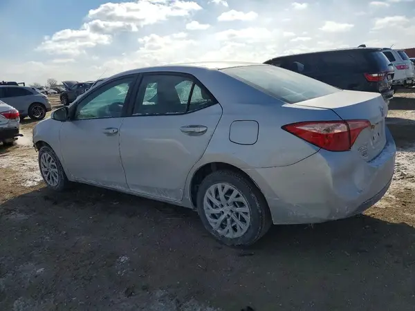 2T1BURHE3HC796830 2017 TOYOTA COROLLA - Image 2