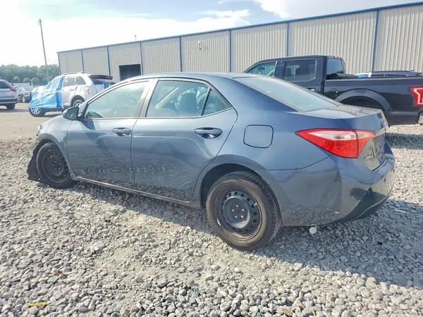 2T1BURHE3HC797847 2017 TOYOTA COROLLA - Image 2