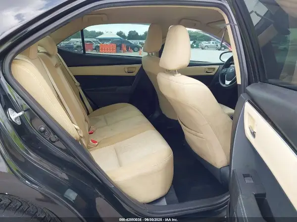 2T1BURHE3HC802741 2017 TOYOTA COROLLA - Image 8