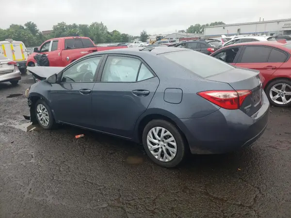 2T1BURHE3HC806322 2017 TOYOTA COROLLA - Image 2
