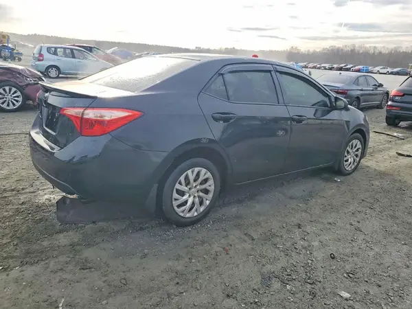 2T1BURHE3HC809057 2017 TOYOTA COROLLA - Image 2