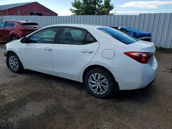 2T1BURHE3HC812458 2017 TOYOTA COROLLA - Image 2