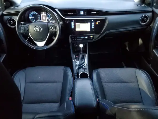 2T1BURHE3HC814310 2017 TOYOTA COROLLA - Image 8