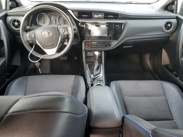 2T1BURHE3HC815327 2017 TOYOTA COROLLA - Image 8