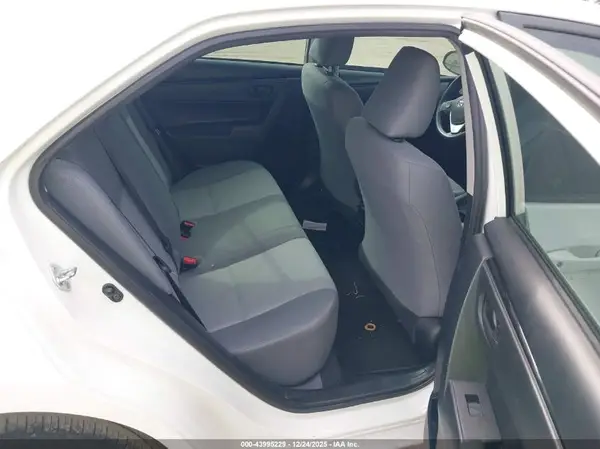 2T1BURHE3HC817014 2017 TOYOTA COROLLA - Image 8