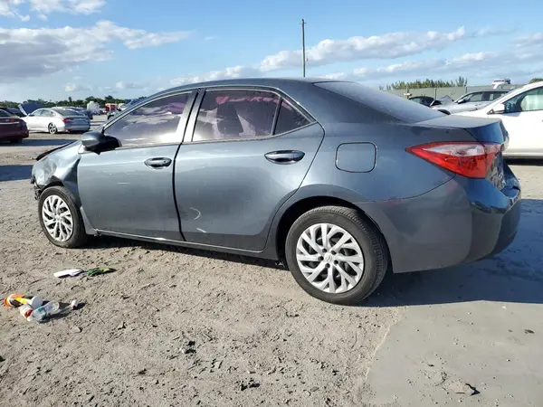 2T1BURHE3HC818860 2017 TOYOTA COROLLA - Image 2