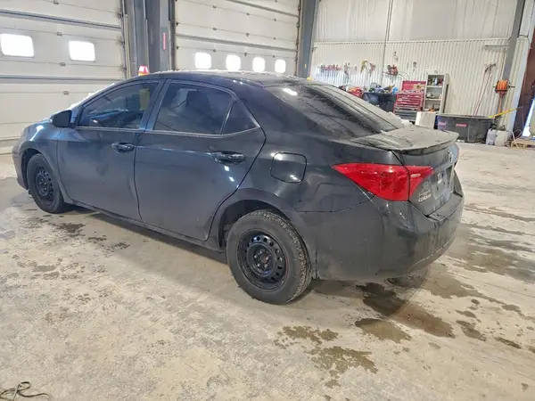 2T1BURHE3HC821824 2017 TOYOTA COROLLA - Image 2