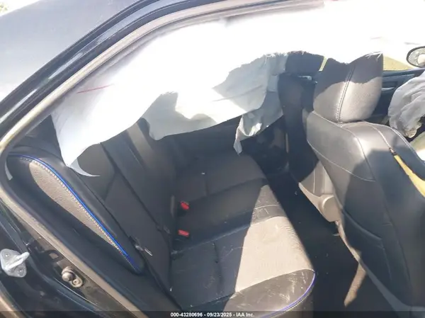 2T1BURHE3HC826652 2017 TOYOTA COROLLA - Image 8