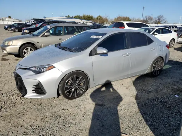 2T1BURHE3HC829745 2017 TOYOTA COROLLA - Image 1