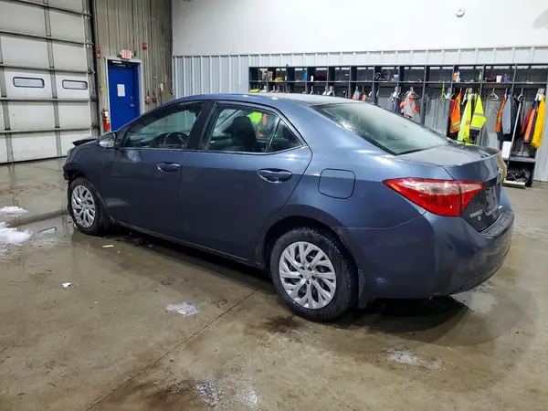 2T1BURHE3HC831219 2017 TOYOTA COROLLA - Image 2