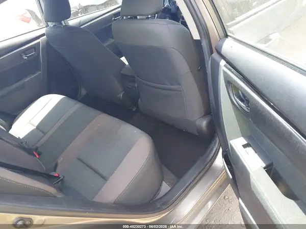 2T1BURHE3HC831575 2017 TOYOTA COROLLA - Image 8