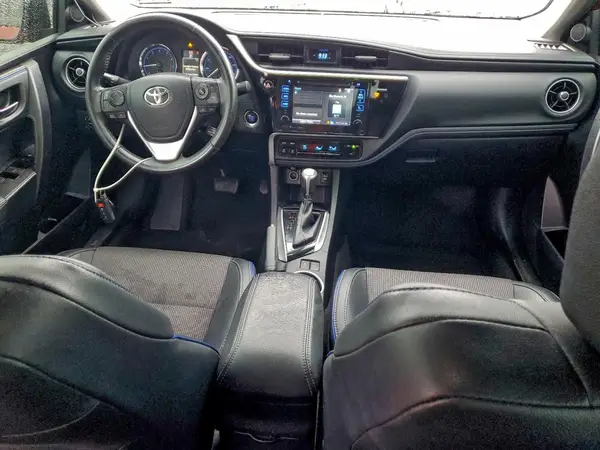 2T1BURHE3HC833200 2017 TOYOTA COROLLA - Image 8