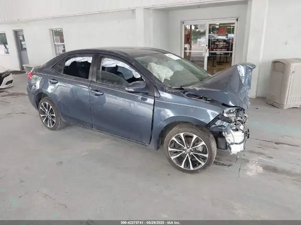 2T1BURHE3HC833729 2017 TOYOTA COROLLA - Image 1