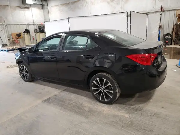 2T1BURHE3HC838767 2017 TOYOTA COROLLA - Image 2