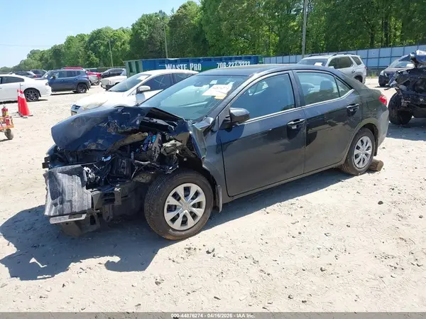 2T1BURHE3HC840583 2017 TOYOTA COROLLA - Image 2