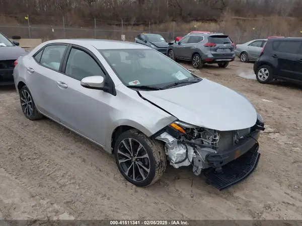 2T1BURHE3HC844410 2017 TOYOTA COROLLA - Image 1