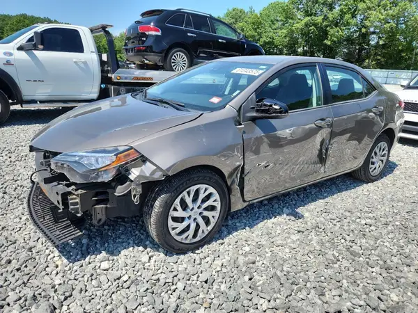 2T1BURHE3HC844648 2017 TOYOTA COROLLA - Image 1