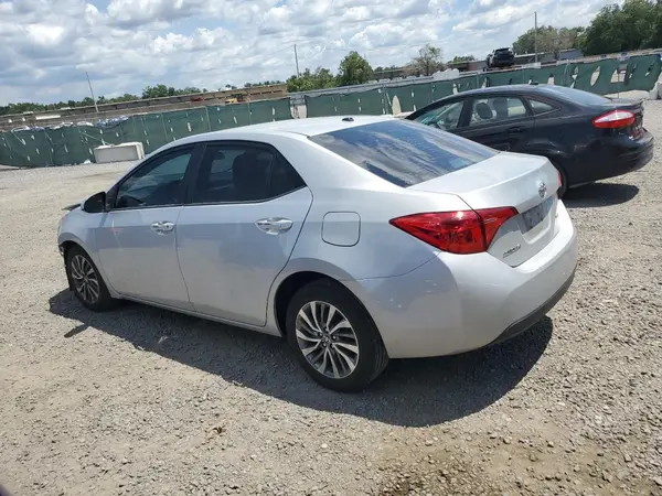 2T1BURHE3HC847517 2017 TOYOTA COROLLA - Image 2