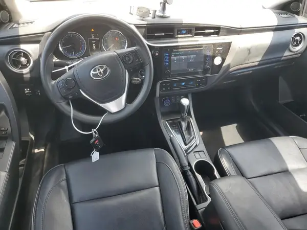 2T1BURHE3HC847517 2017 TOYOTA COROLLA - Image 8
