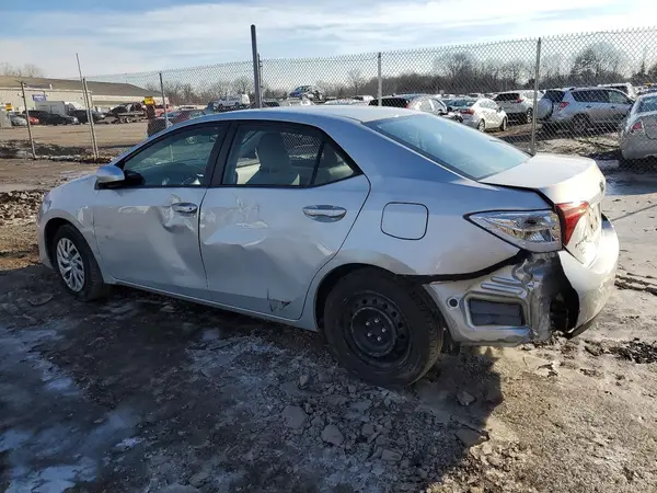 2T1BURHE3HC848036 2017 TOYOTA COROLLA - Image 2
