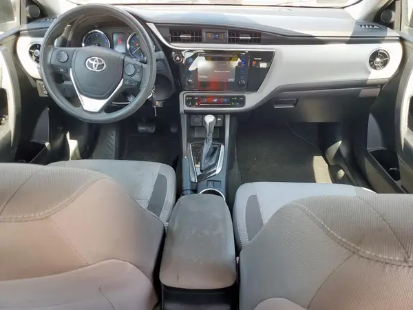 2T1BURHE3HC849817 2017 TOYOTA COROLLA - Image 8