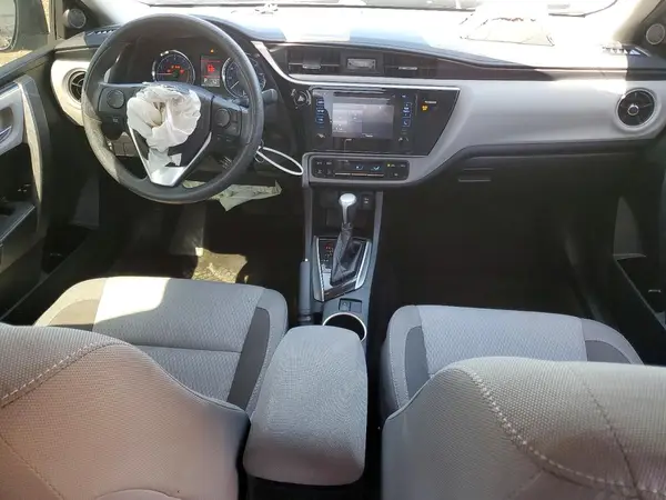 2T1BURHE3HC850319 2017 TOYOTA COROLLA - Image 8