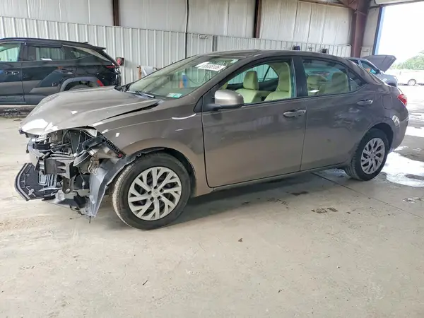 2T1BURHE3HC850840 2017 TOYOTA COROLLA - Image 1