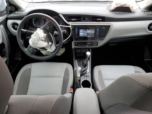 2T1BURHE3HC851857 2017 TOYOTA COROLLA - Image 8