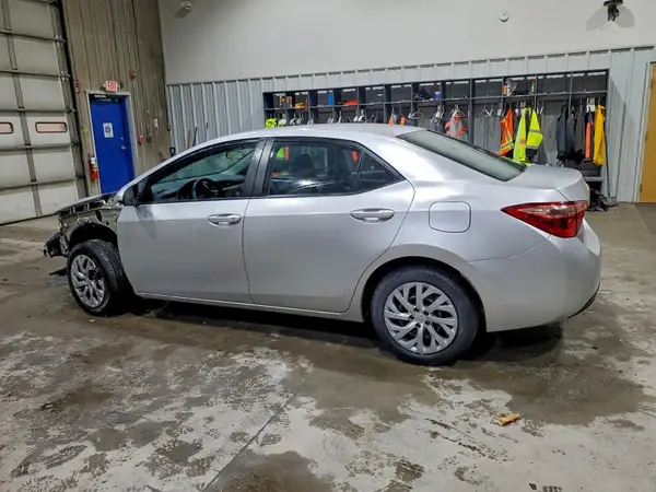 2T1BURHE3HC854855 2017 TOYOTA COROLLA - Image 2