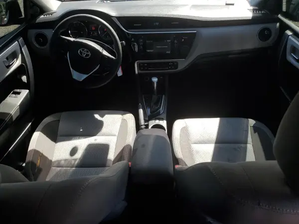 2T1BURHE3HC855049 2017 TOYOTA COROLLA - Image 8