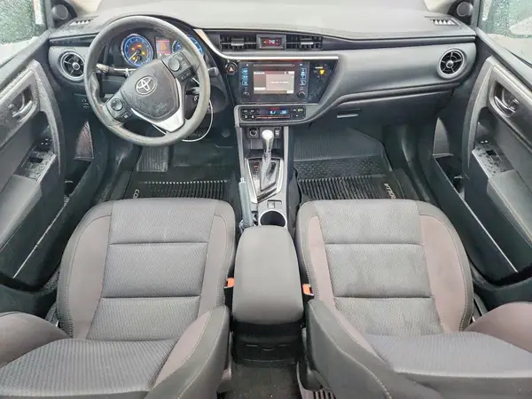 2T1BURHE3HC864107 2017 TOYOTA COROLLA - Image 8