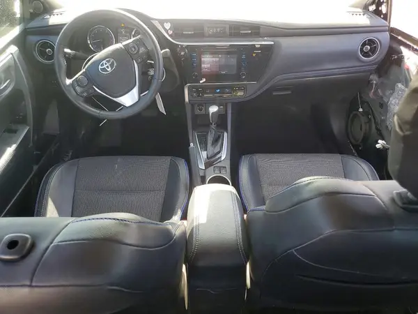 2T1BURHE3HC864513 2017 TOYOTA COROLLA - Image 8