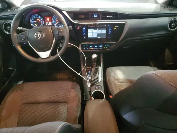 2T1BURHE3HC865273 2017 TOYOTA COROLLA - Image 8