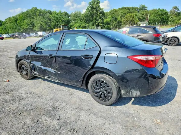 2T1BURHE3HC865421 2017 TOYOTA COROLLA - Image 2