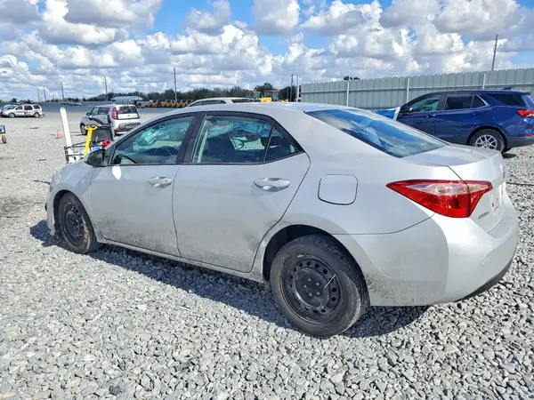2T1BURHE3HC865709 2017 TOYOTA COROLLA - Image 2