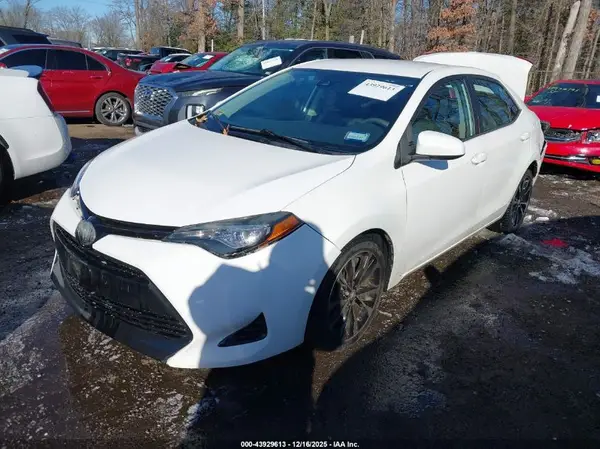 2T1BURHE3HC865905 2017 TOYOTA COROLLA - Image 2