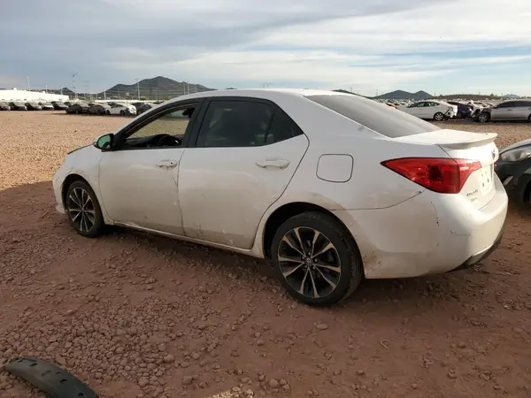 2T1BURHE3HC868657 2017 TOYOTA COROLLA - Image 2