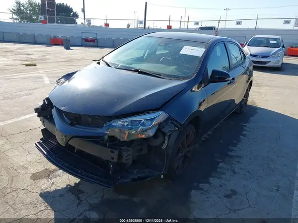 2T1BURHE3HC869601 2017 TOYOTA COROLLA - Image 2