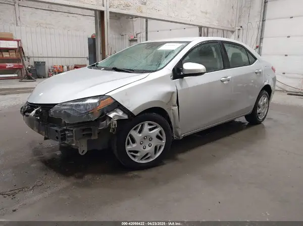 2T1BURHE3HC875723 2017 TOYOTA COROLLA - Image 2