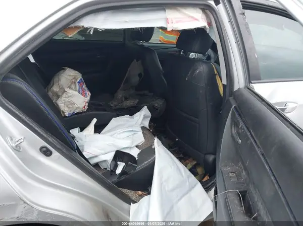 2T1BURHE3HC879884 2017 TOYOTA COROLLA - Image 8