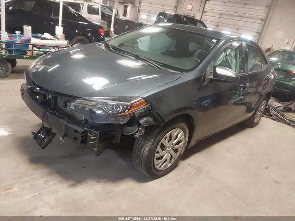 2T1BURHE3HC881800 2017 TOYOTA COROLLA - Image 2