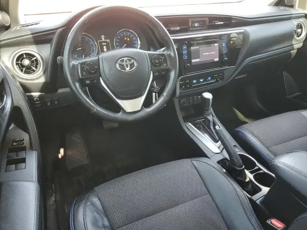 2T1BURHE3HC881828 2017 TOYOTA COROLLA - Image 8